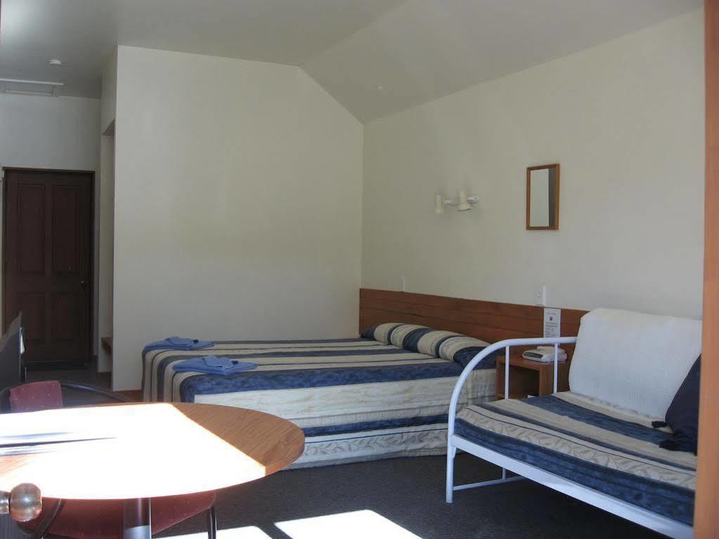 Four Peaks Motel Geraldine Buitenkant foto