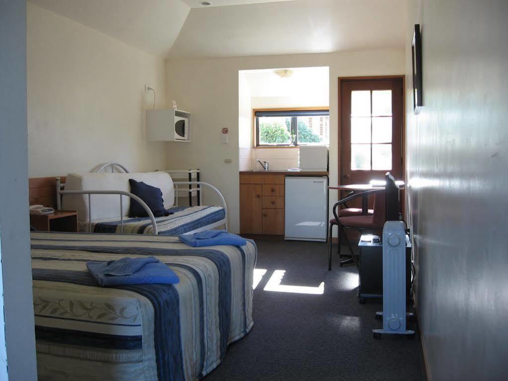 Four Peaks Motel Geraldine Buitenkant foto
